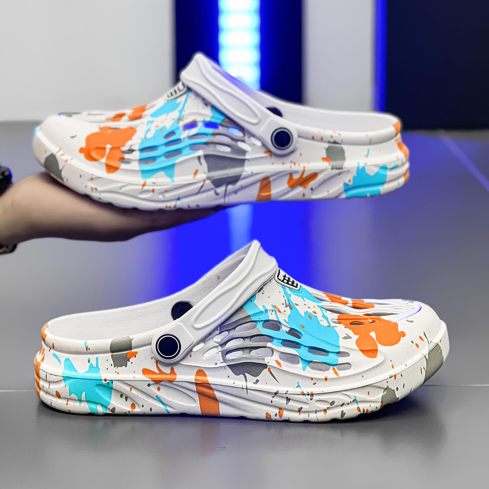 CYian Zuecos clásicos para hombre y mujer, ligeros, mullidos, sandalias de playa, zuecos de jardín, Azul Blanco, 11 Women/9 Men