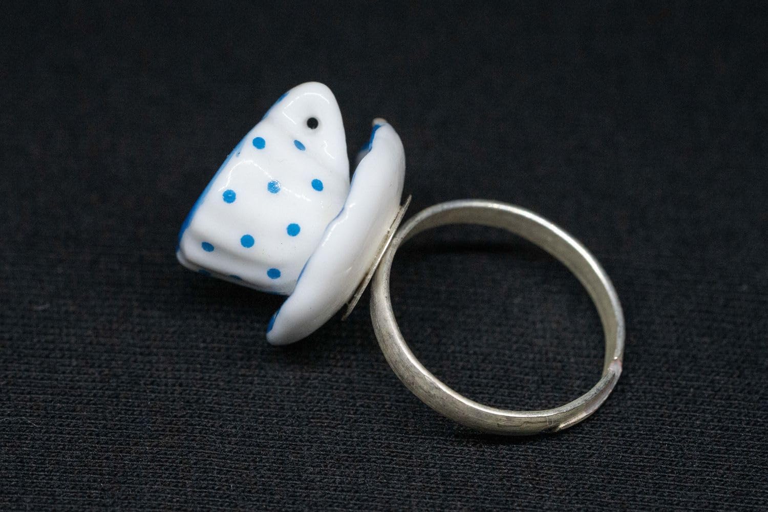 Miniblings Kaffeetassenring Ring Tasse Fingerring Tassenring Kaffee blaue Punkte - Handmade Modeschmuck I Fingerring mit Motiv I verstellbar one Size