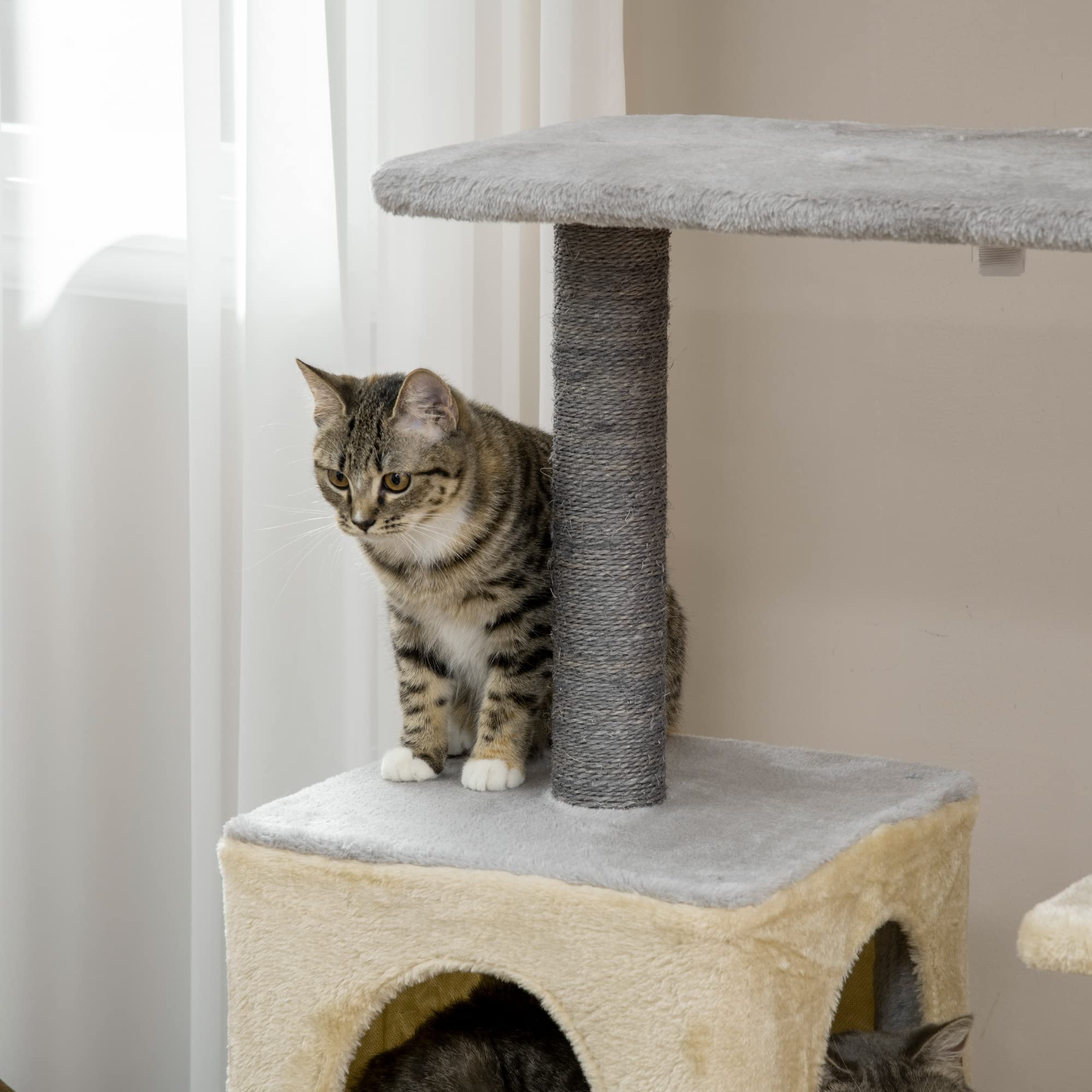 PawHut Tiragraffi per Gatti Alto 156cm con Lettino e Casetta Grigio e Beige | Pali Tiragraffi in Sisal, Legno e Peluche