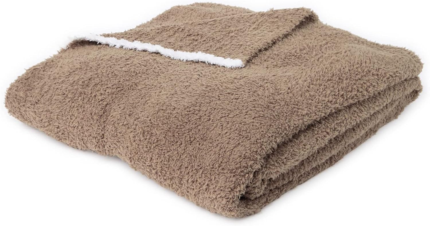 Barefoot Dreams CozyChic Rib Trim Throw - 60" x 45" (Moss / White)