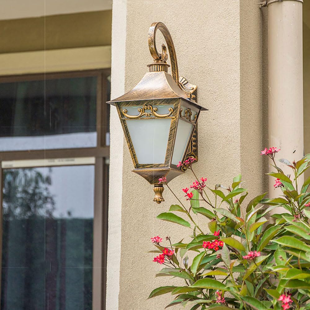 XANAYXWJ Latarnia z białym szklanym kloszem w stylu wiktoriańskim, zewnętrzne kinkiety E27 w stylu vintage, wodoodporne aluminiowe oświetlenie na werandzie do montażu na zewnątrz domu