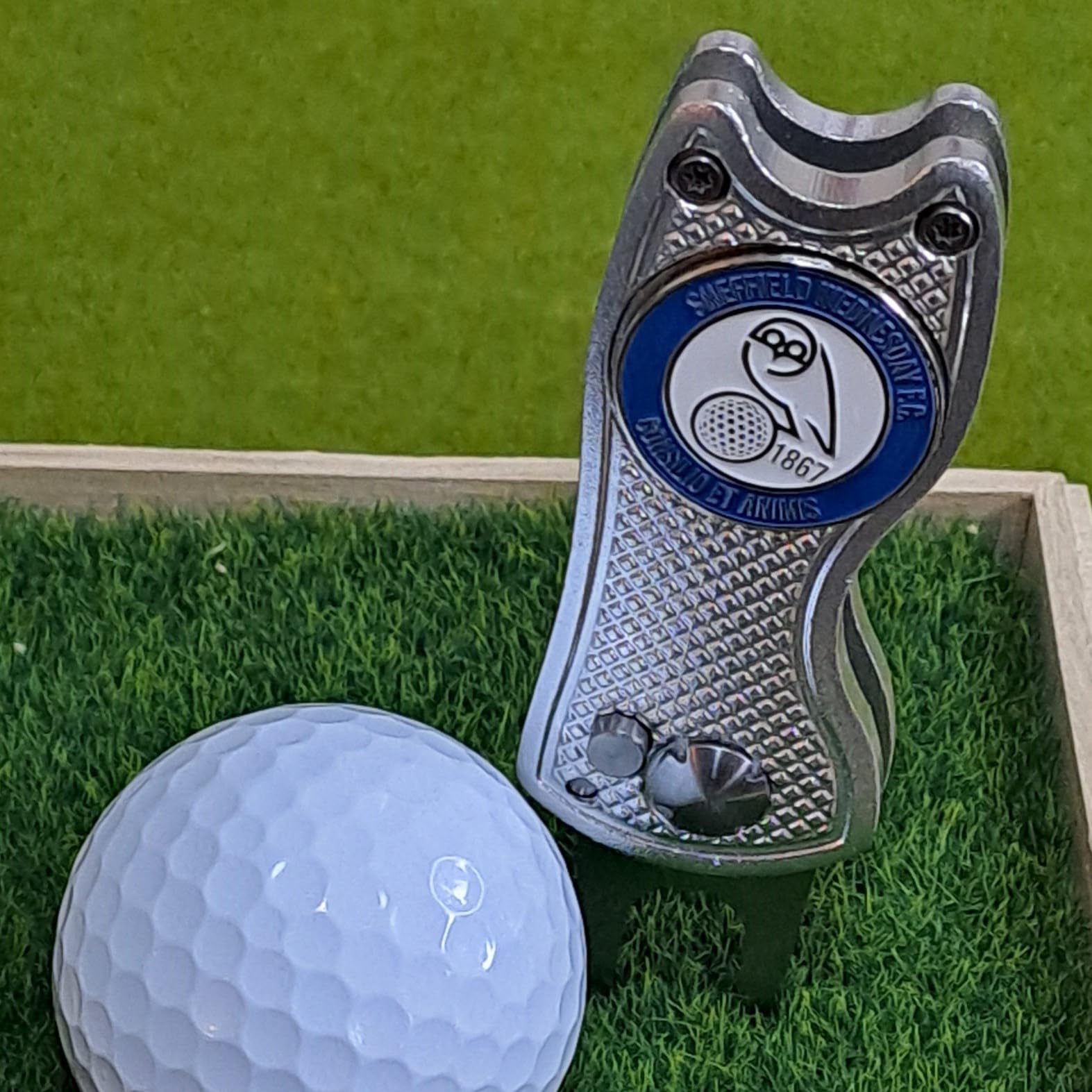 The Owls Ball Marker with Golf Divot Repair Tool - Gift Combo. Pitch Mark Tool has Pop-up Button & Foldable Tines to Protect Pockets. Lightweight, Portable. (silver)