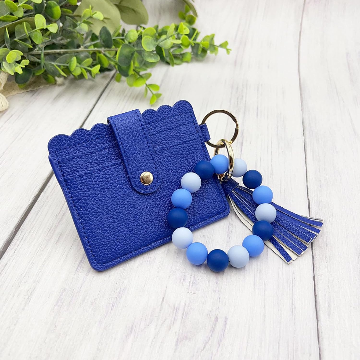 Elegant Tassels Accent Silicone PU Card Organizers for Women Coin Purse Card Slots and Clear Window Travel Friendly Silicone PU Multi Slot Tassels Wallet