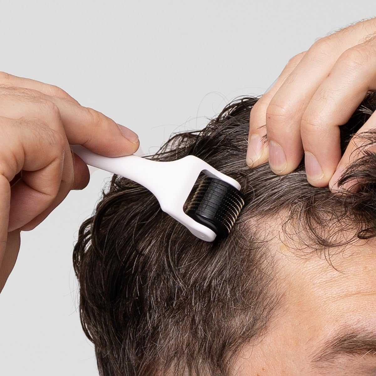 Scandinavian Biolabs Scalp Activating Roller - Image 3