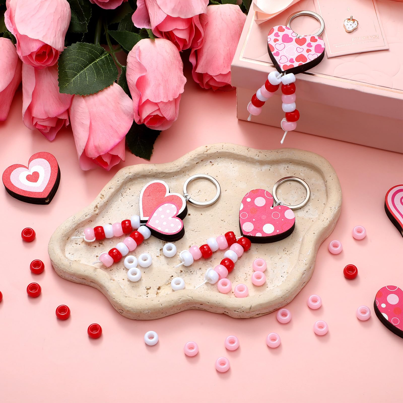 Amazon.com: Loetere 24 Sets Valentines Beaded Keychain Craft