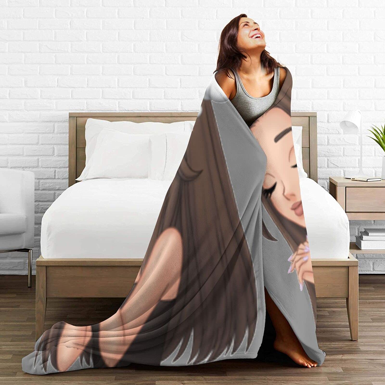 Ariana grande Blanket Throw Suitable for All Seasons Soft Flannel Plush  Blanket for Living Room 60X50 : Amazon.co.uk: Home u0026 Kitchen