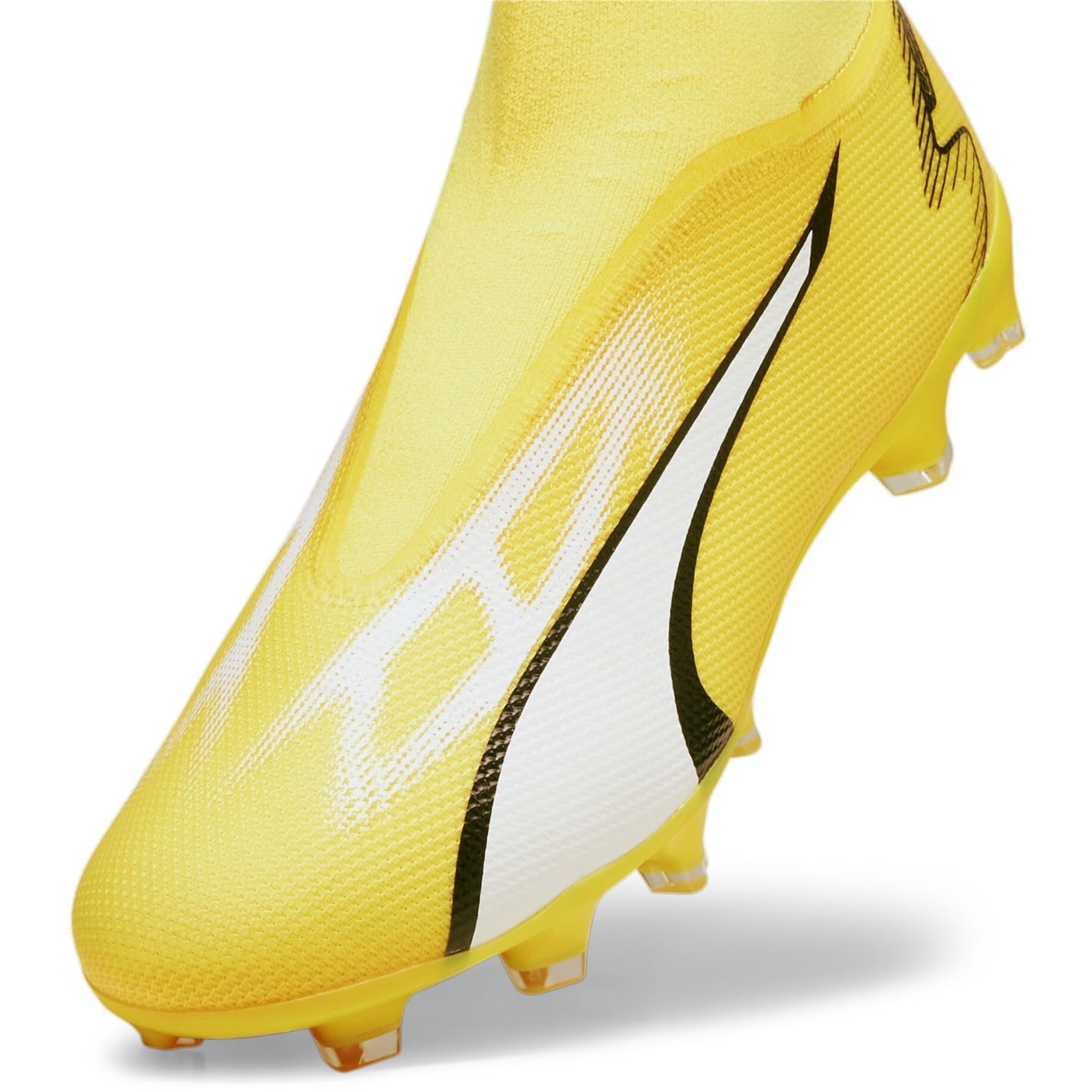 PUMA Mixte Ultra Match+ LL FG/AG Chaussure de Piste d'athlétisme