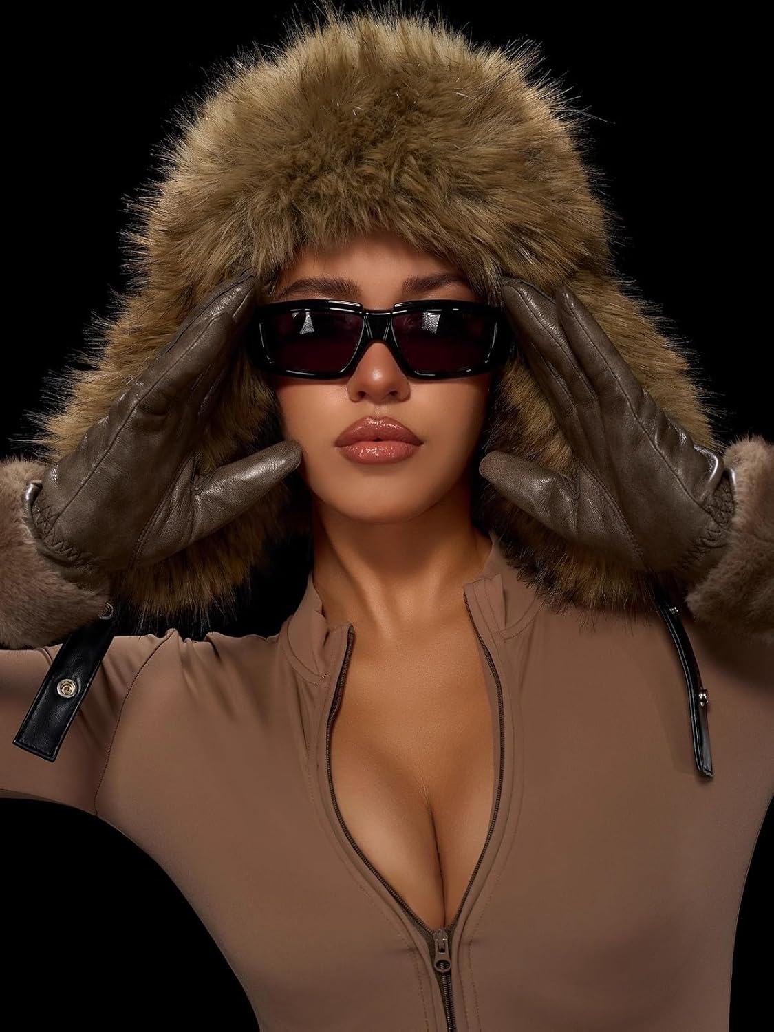 Women's Winter Ear Protection Trapper Hat Real Fluffy Raccoon Fur Lei Feng Hats for Warmth