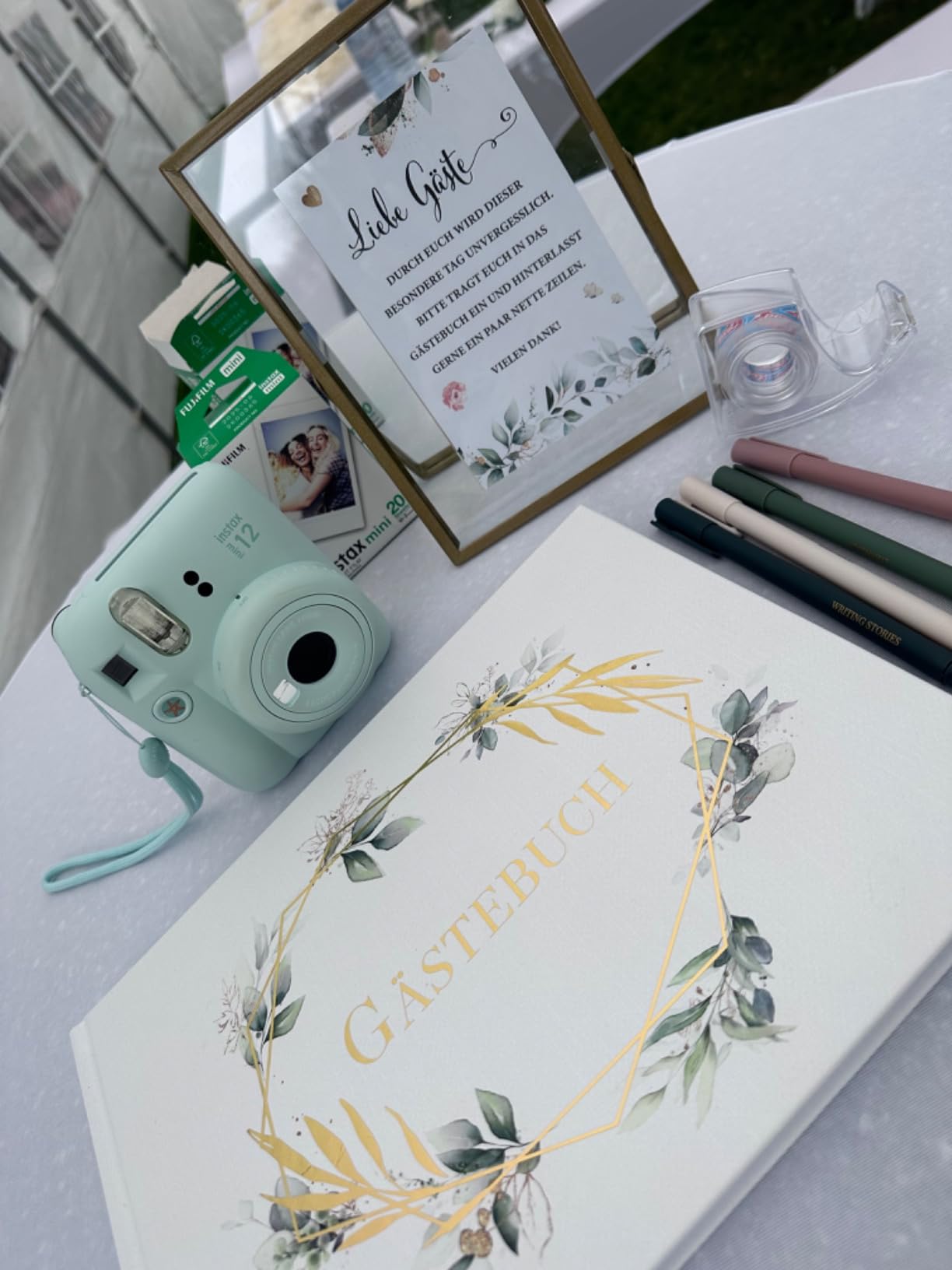 Hochzeitsgästebuch mit Stickern