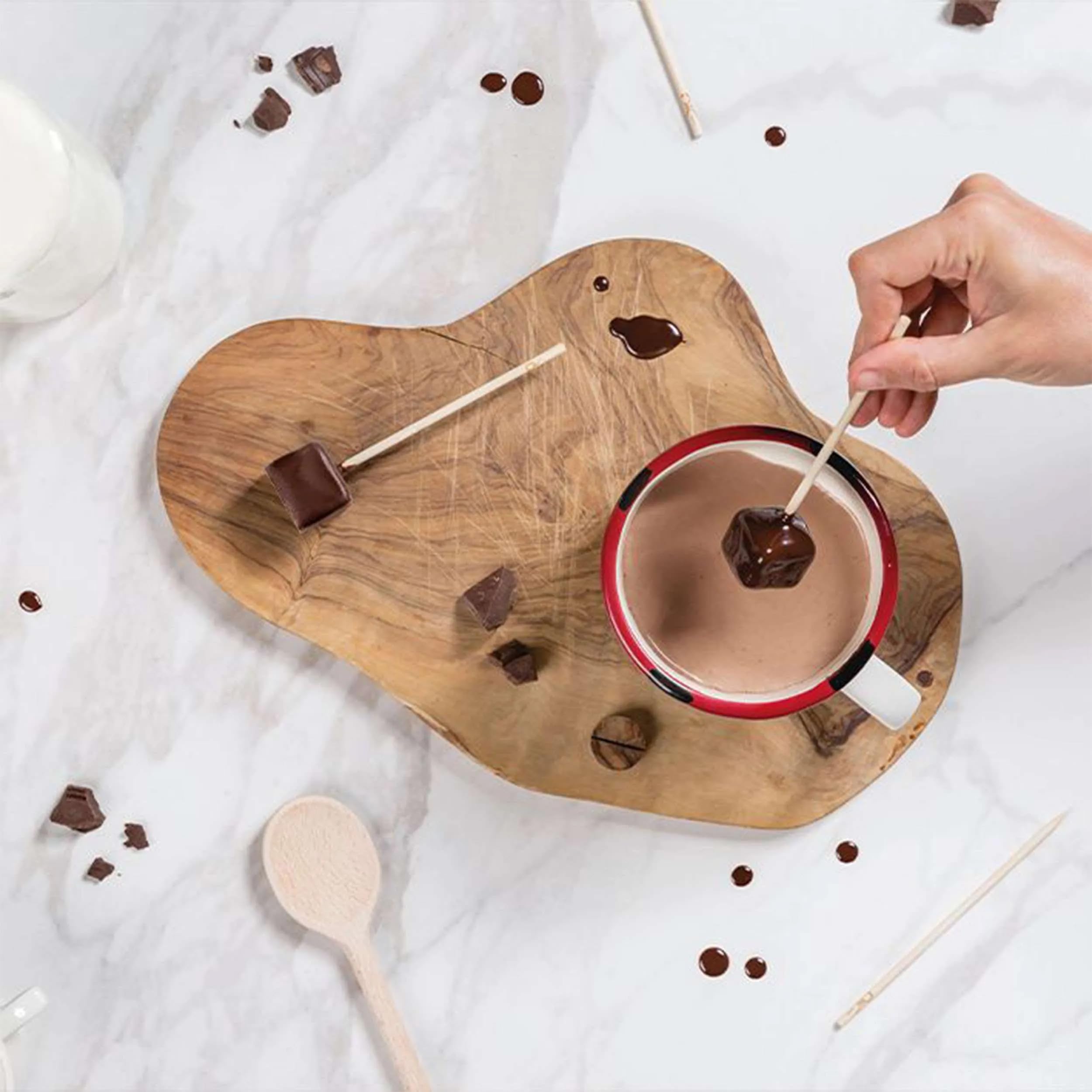 GUSTONE. MoMe Trinkschokolade am Stiel Choc-o-lait Milk (Vollmilch) 24 Stück Display Geschenkset