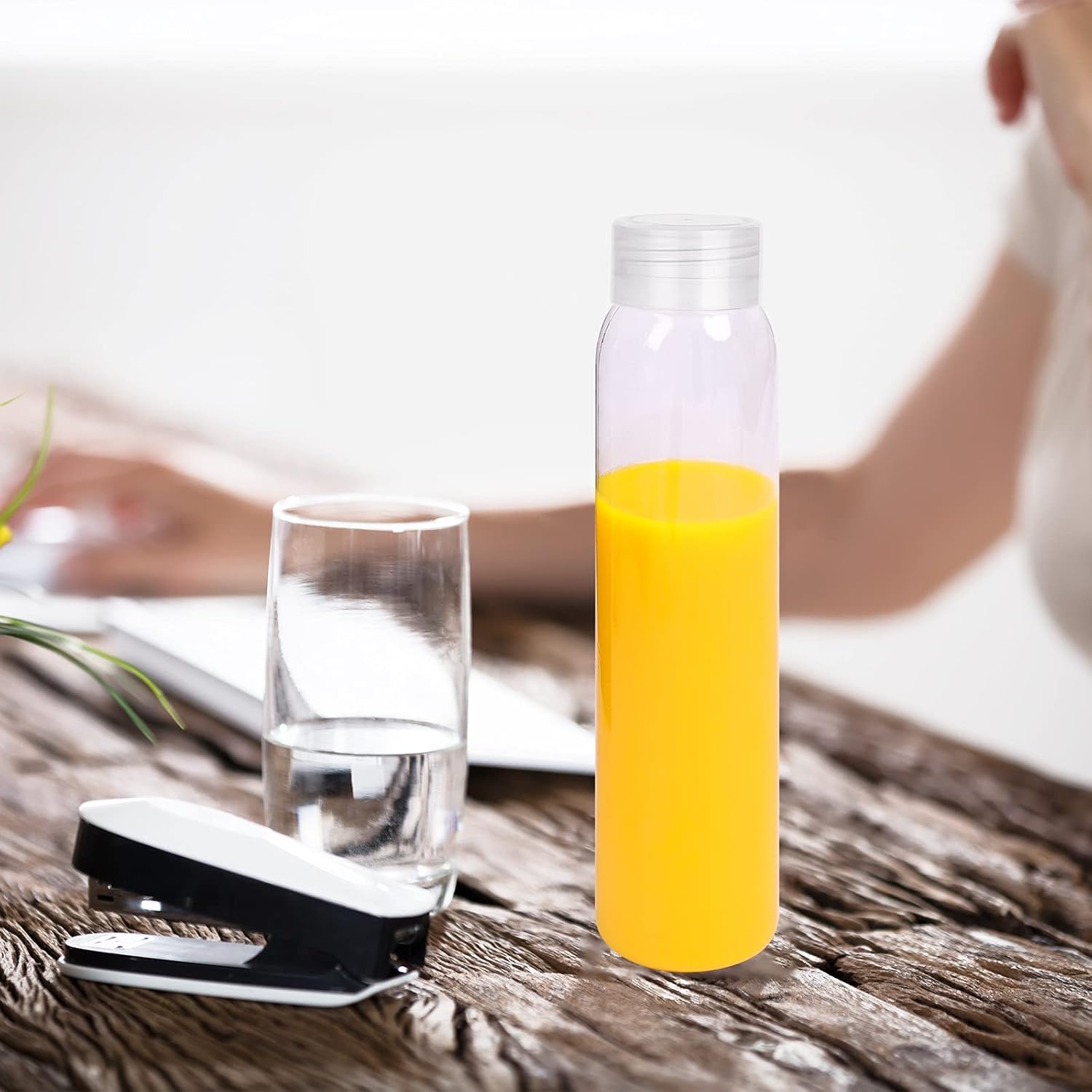 Aneco 12 Pack 12 Ounce PET Empty Juice Bottles with Lids Reusable Clear Drink Containers for Storing Juice, Milk, Smoothie or Homemade Beverages (Clear) - Image 5