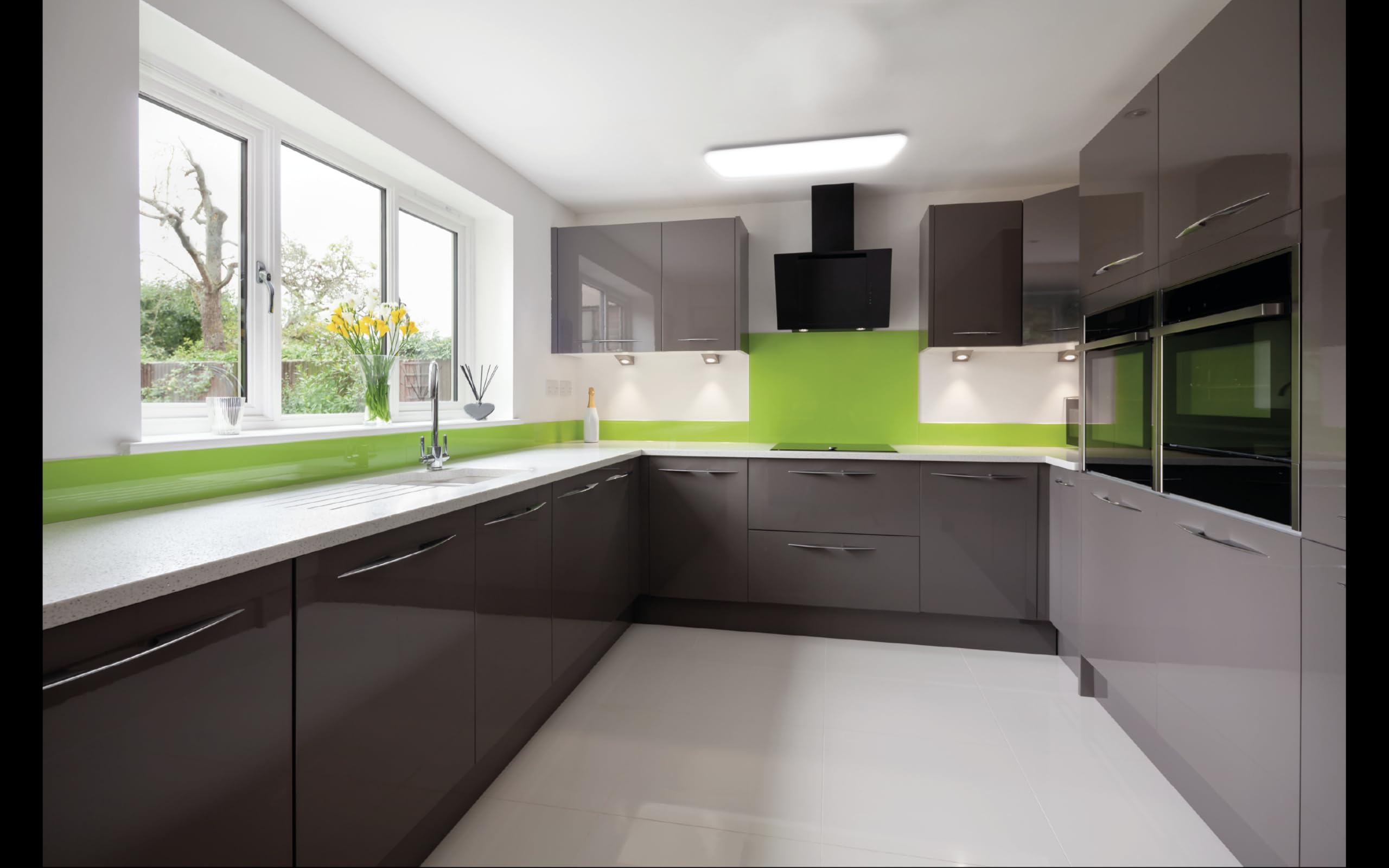 Luceco LUMINARIA LÁMPARA TECHO COCINA SUPERFICIE 120CM 50W 4000LM 4000K GRAN Y BONITA ILUMINACIÓN, PANTALLA LED ALARGADA
