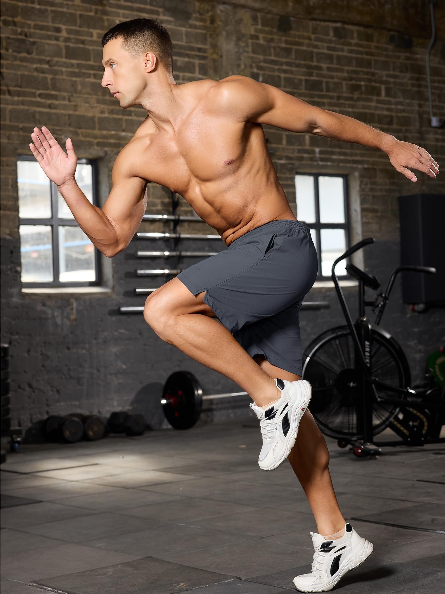 SILKWORLD Pantalones cortos de correr 2 en 1 para hombre, de 7 pulgadas, para entrenamiento, gimnasio, atléticos, de secado rápido, ligeros, con bolsillos