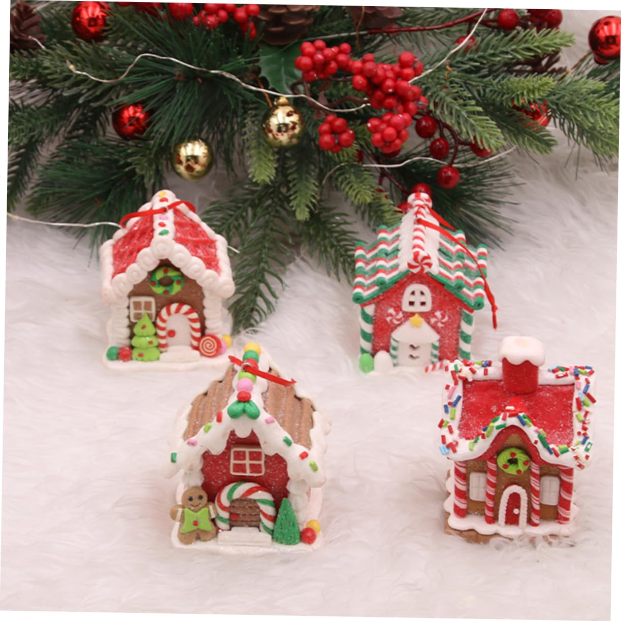 Didiseaon Decorazioni Natalizie a Tema Festa di Natale 4 Pezzi in Argilla Polimerica, Ornamento a Casa di Biscotto Speziato per Addobbo Natalizio e Stufa