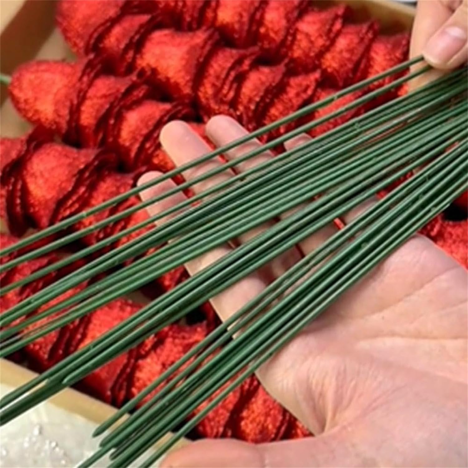 Ramo de rosas artificiales con purpurina (autoensamblaje), ramo de rosas artificiales brillantes eternas, regalos de amor para regalo del día de San Valentín, aniversario, compromiso (azul, 50