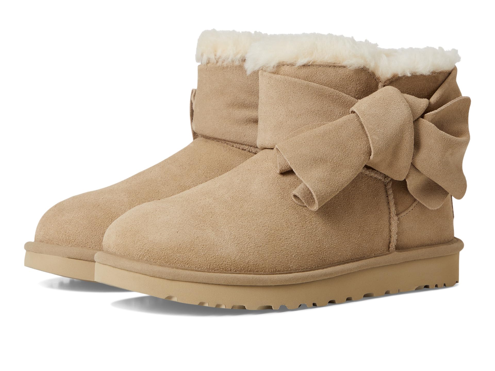 UGG Womens Classic Mini Bow Fashion Boot