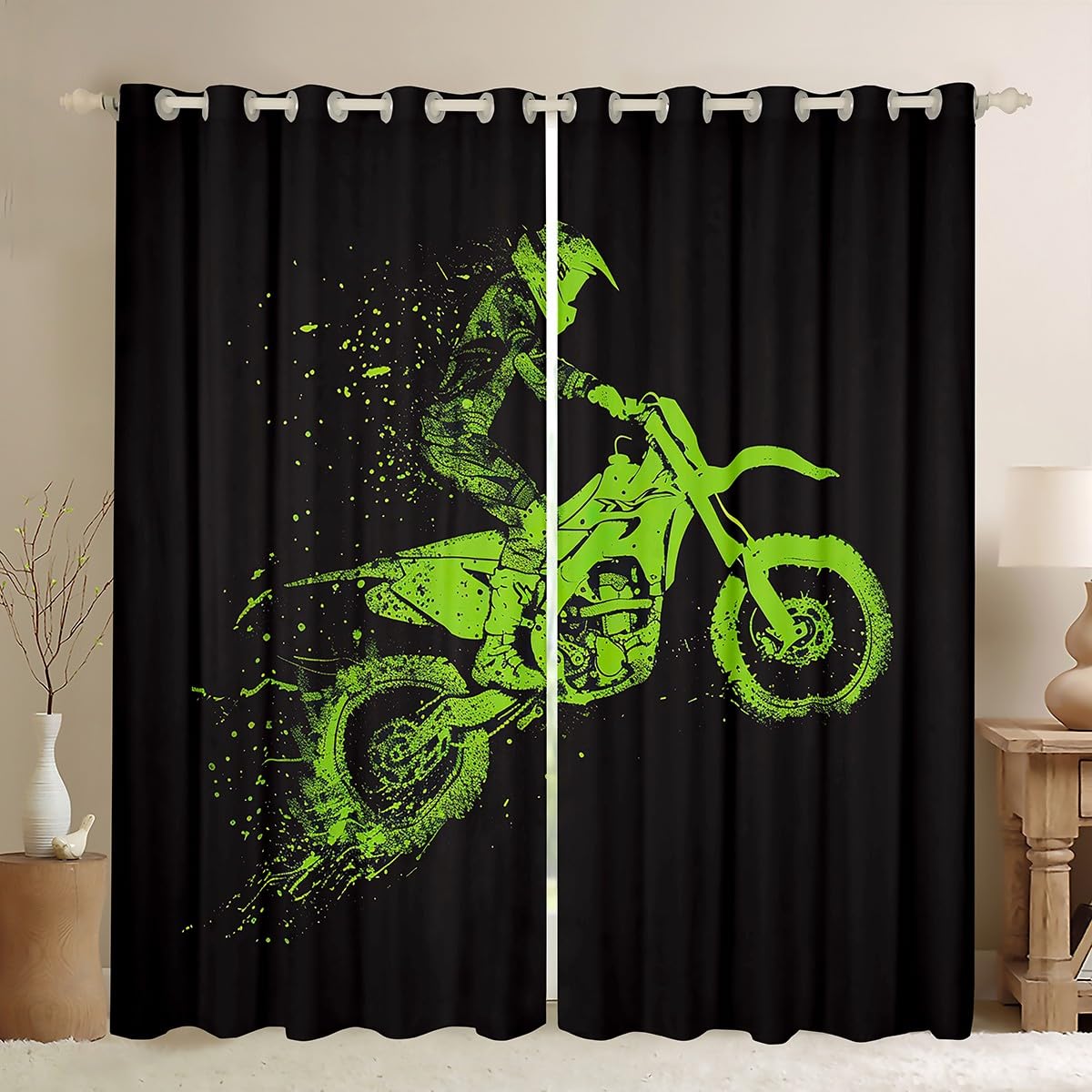 Feelyou Cortina de motocross para niñas y niños con temática de deportes extremos para ventanas, cortinas de ventana para moto y motocicleta, color verde y negro (2 paneles, 42 x 63 pulgadas)