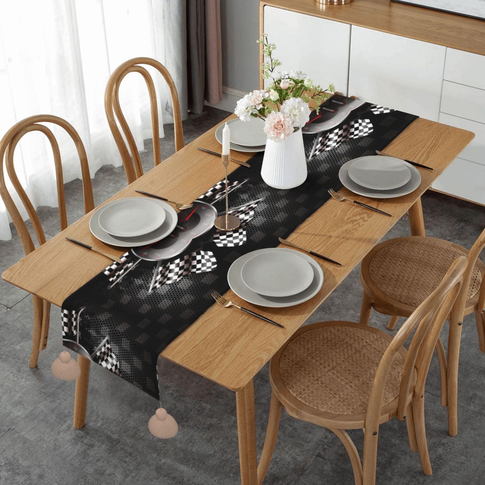 Chemin de table rustique anti-rayures pour protéger la table de salle à manger avec style