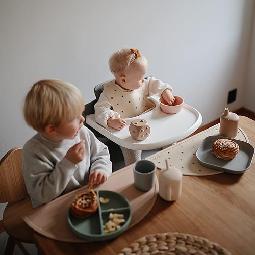 Miniatura 5 de mushie Mantel individual de silicona para niños, diseño antideslizante sin BPA (margarita negra)