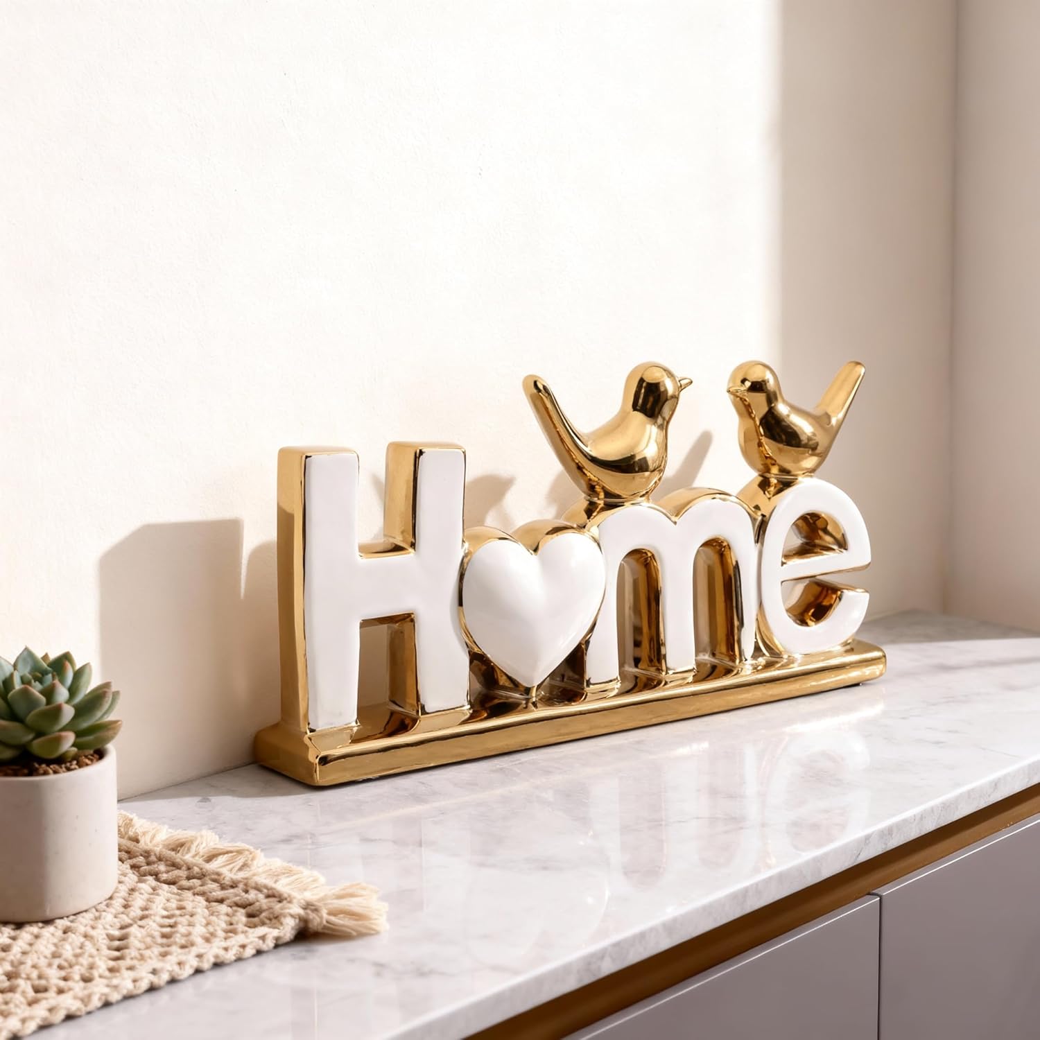 DOVDOV White and Gold Ceramic Home Sign, White and Gold Bird Sculpture, Modern Creative Decorative Sculpture, Suitable for Living Room Coffee Tables, TV cabinets, entryways, and Display Shelves.