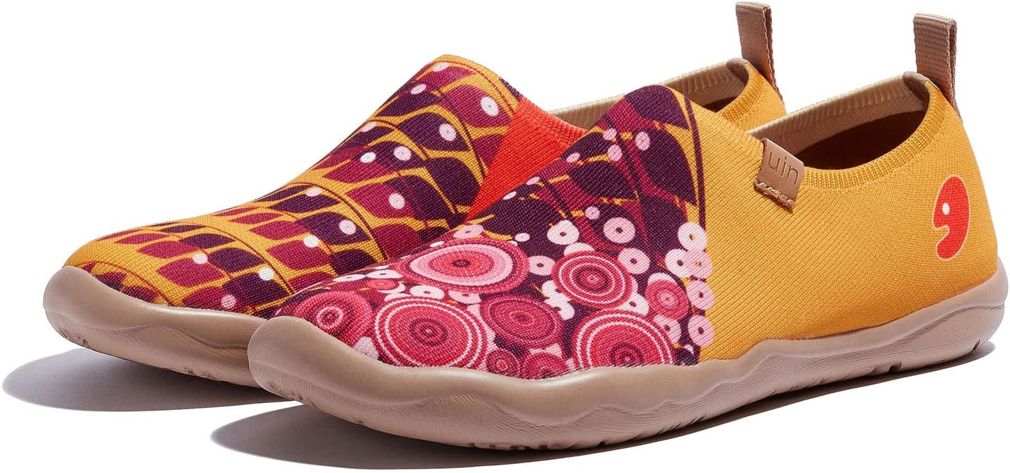 UIN Women's Slip-On Shoes Comfortable Breathable Knit Casual Footwear Stylish Travel-Friendly Loafers