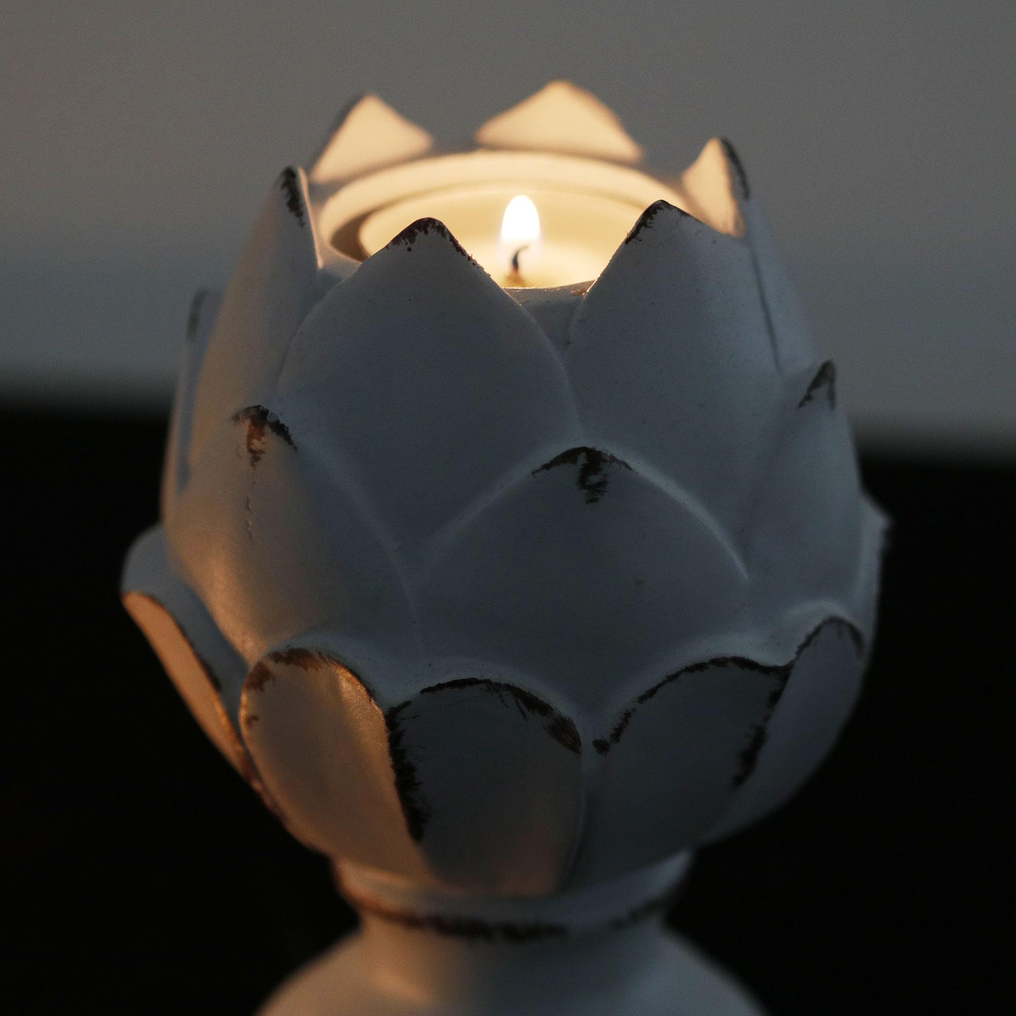 A&M Judaica & Gifts 59049 0.64 x 2 x 2 in. Hanukkah Menorah Enamel - Red