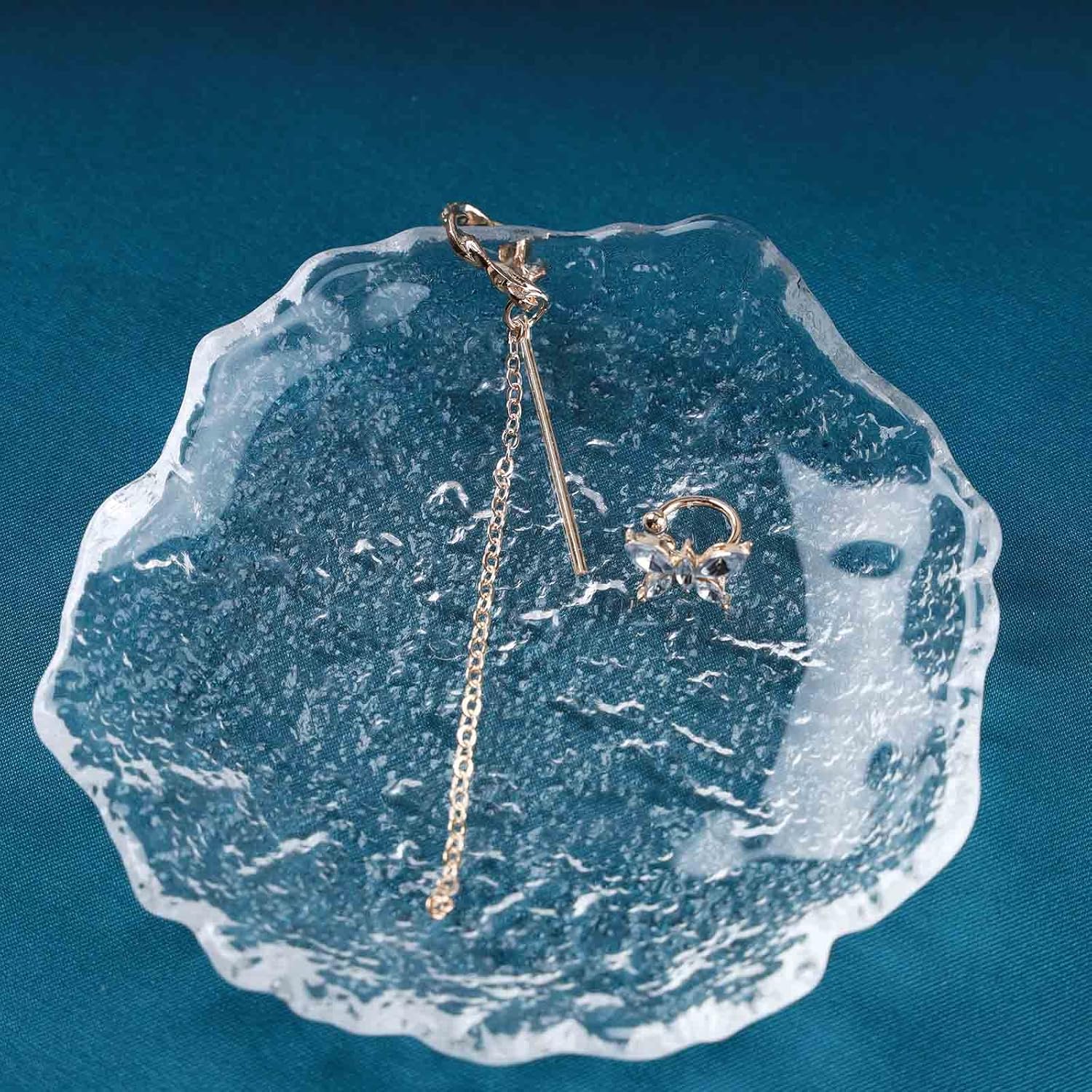 Crystal Butterfly Ear Cuff Earrings Circle Ear Clip Earrings Gold Tassel Chain Drop Ear Cuff Earrings Tiny Cz Butterfly Ear Wrap Earrings Jewelry for Women and Girls - Image 4