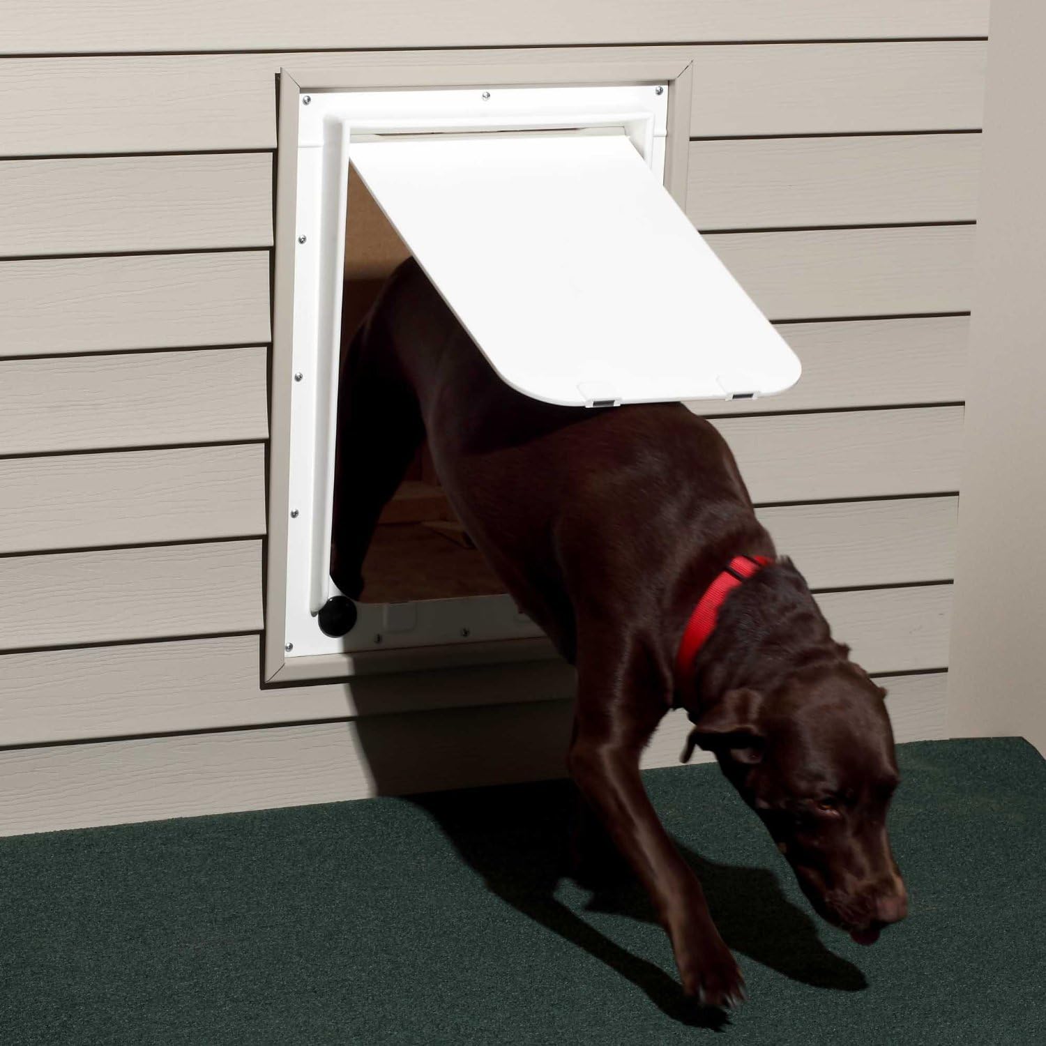 Magnador Kennel Dog Door, Large Mag 2-13" x 19.75" flap, standard magnet, white