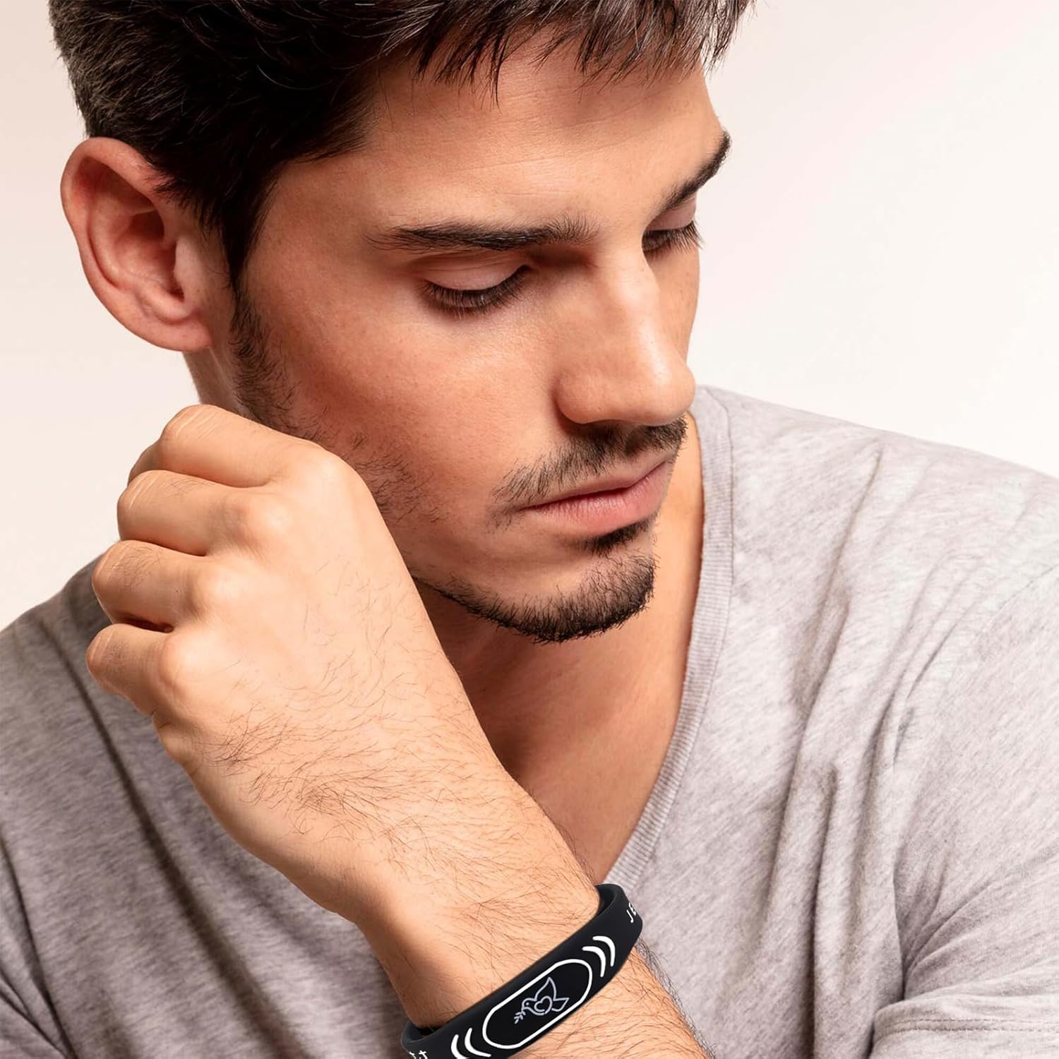 2 Pack Bible Verse Bracelets, with NFC Scan Daily Scripture Bracelet Christian Gospel Wristband Faith and Style Combined Inspirational Religious Gifts for Men and Women (JESUS IS KING - Black) - Image 6