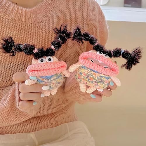 Miniatura 8 de Yatchen Funda de felpa para AirPods Pro, Kawaii Linda muñeca de piel de dibujos animados 3D, diseño de salchicha con rana, divertido mini Airpods