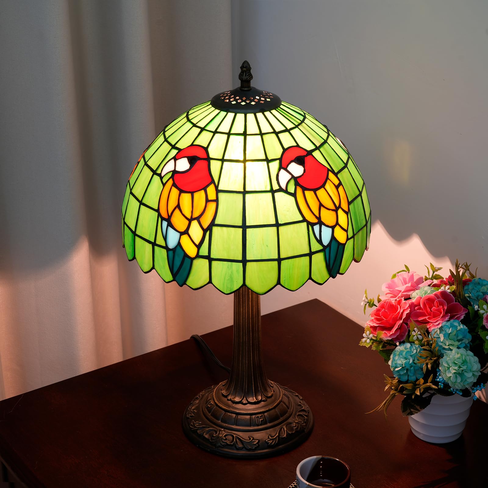 Tiffany Lampa Papuga Zielona Sypialnia Lampa Stołowa Witraż Czytanie Lampka Nocna Do Domu Salon Biuro Dormitorium Jadalnia Udekoruj