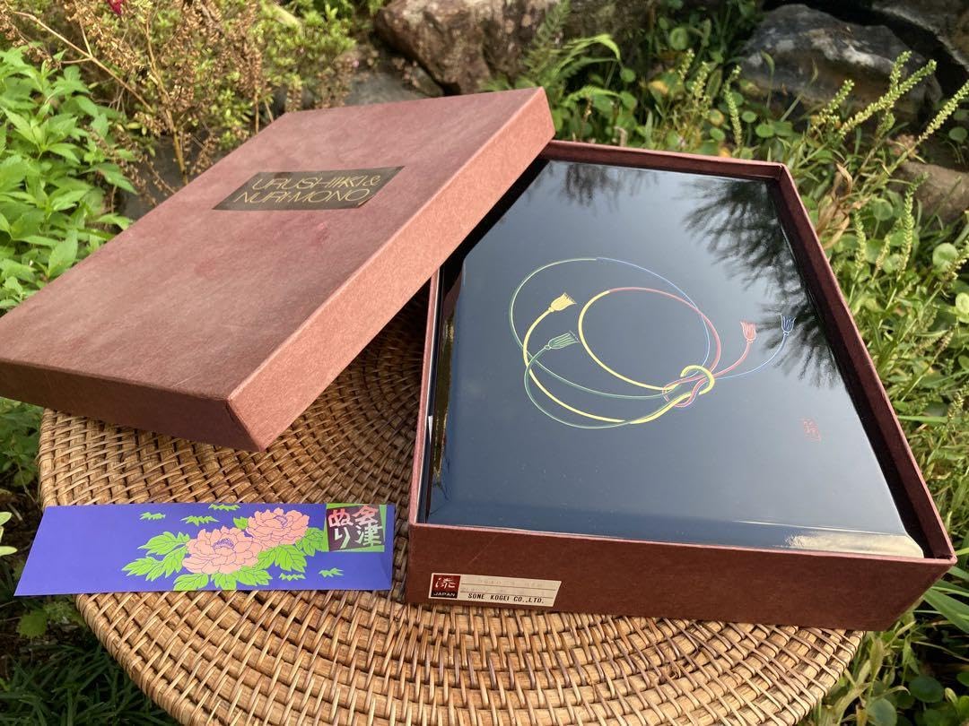 Amazon.co.jp: 会津塗り 漆器 箱型 黒色 抽象模様 ヴィンテージ : おもちゃ