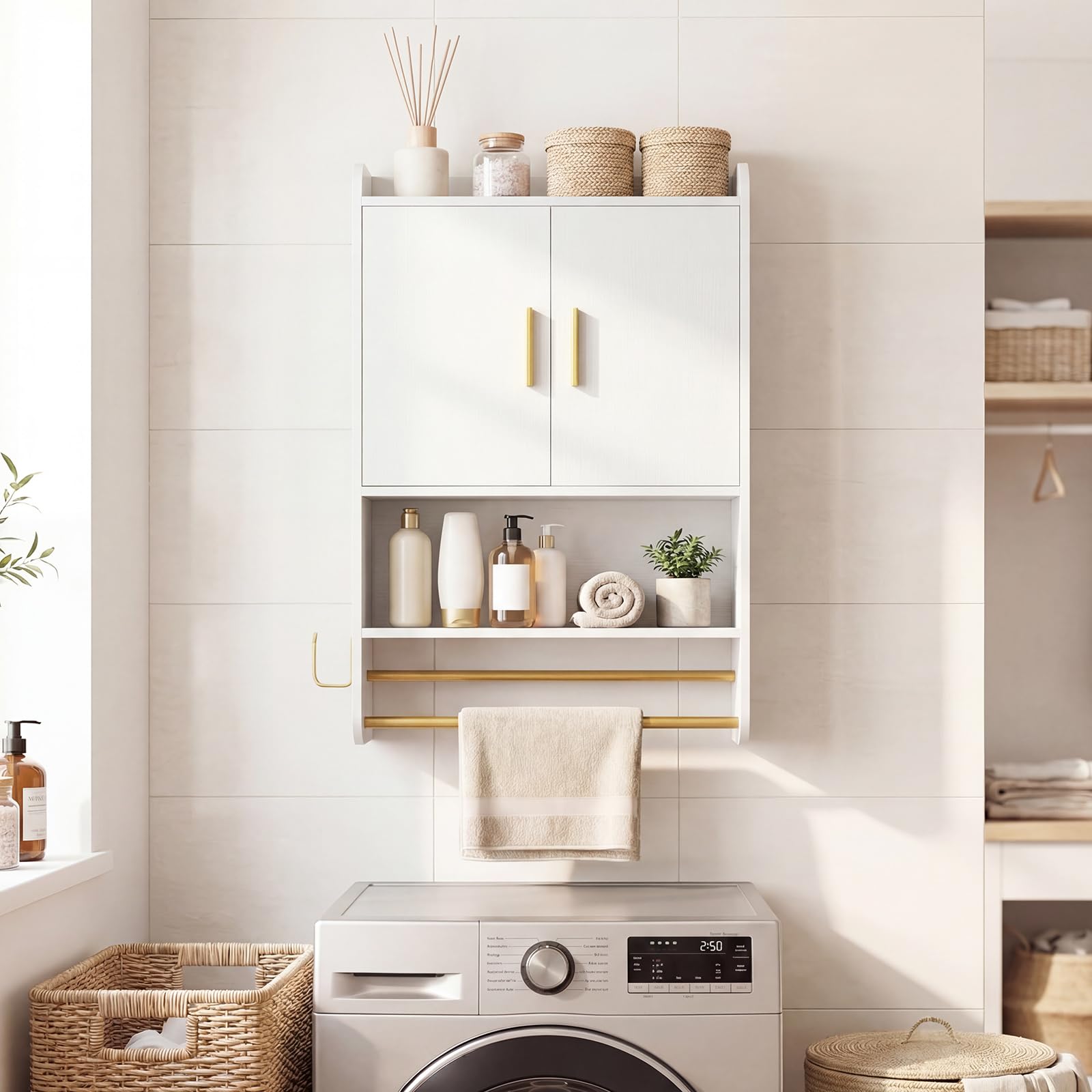COSTWAY Armadietto Bagno Sospeso, Mobile da Bagno da Parete con Ripiano Regolabile, Scomparto Aperto, 2 Portasciugamani e Gancio Laterale, Pensile Salvaspazio per Cucina, 55 x 20 x 80 cm (Bianco)