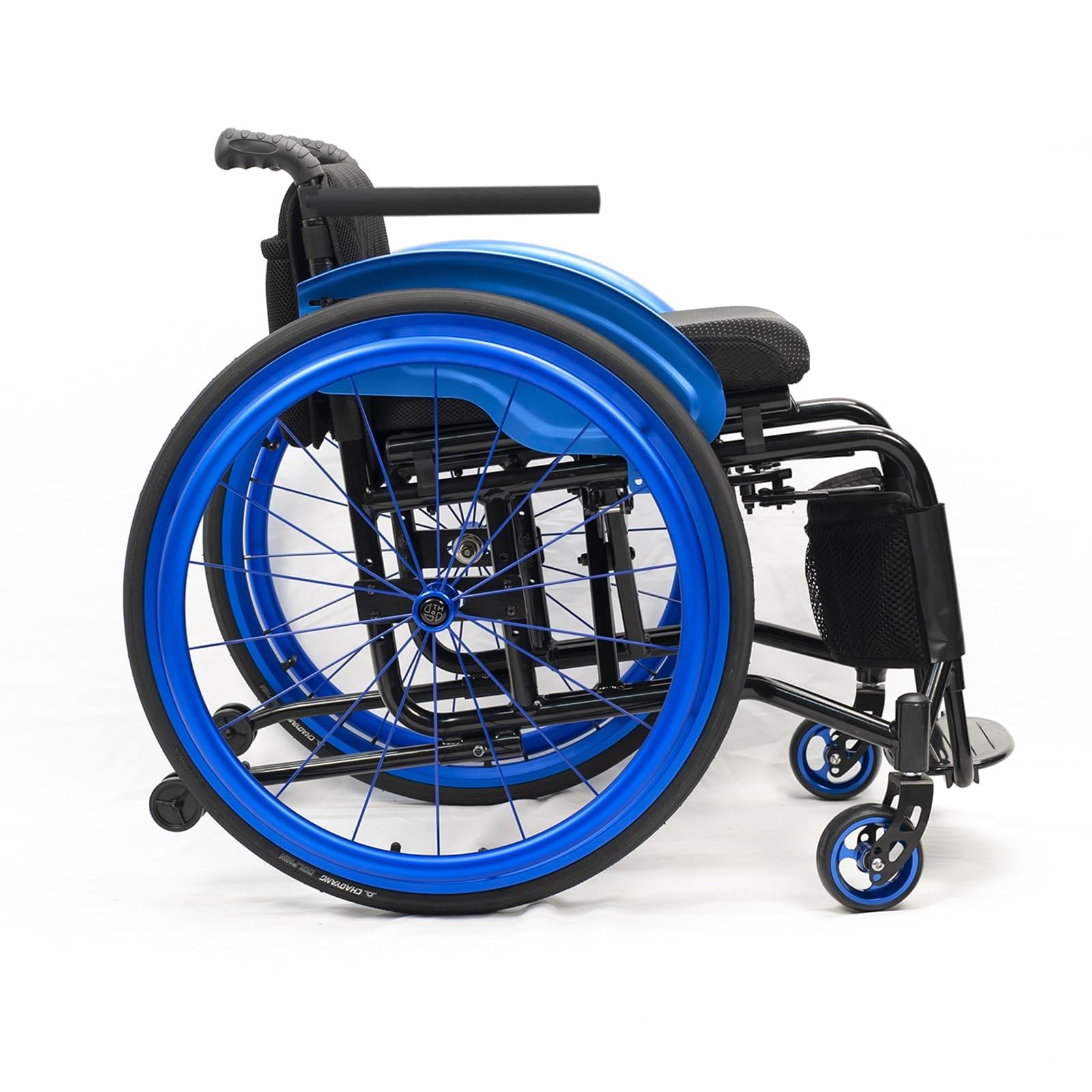 Sedia a rotelle pieghevole portatile con comodo schienale, sedia a rotelle manuale semovente in lega di alluminio, ruote antiribaltamento, deambulatore(40cm/15.7in)