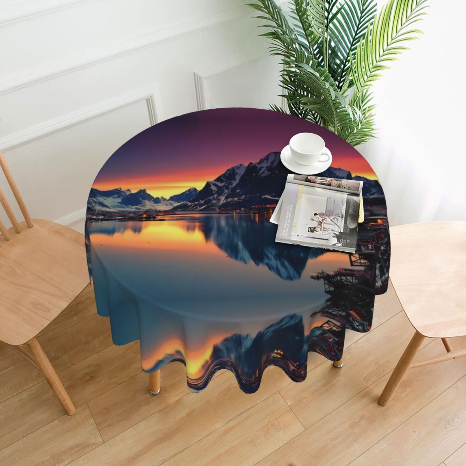 YYHWHJDE Norway Islands Prints Round Decorative Tablecloth 60in - High-Grade Polyester Throw for Elegant Dining & Festive Gatherings