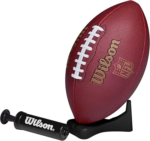 Wilson NFL Ignition - Balón de fútbol americano con bomba y camiseta, tamaño junior