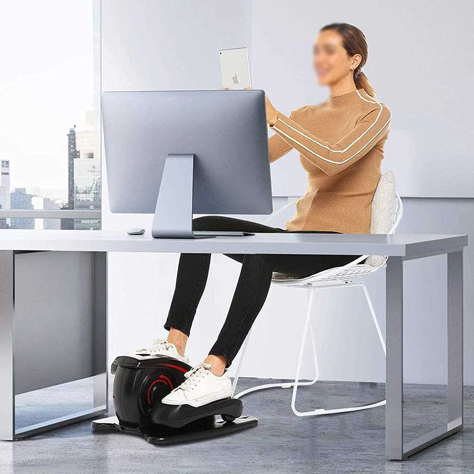 AMAZOM Allenatore Elettrico per Macchina Ellittica, Attrezzo Ginnico per Pedali Bici da Tavolo, Mini Cyclette per Pedaliera Portatile con Monitor Display,Nero