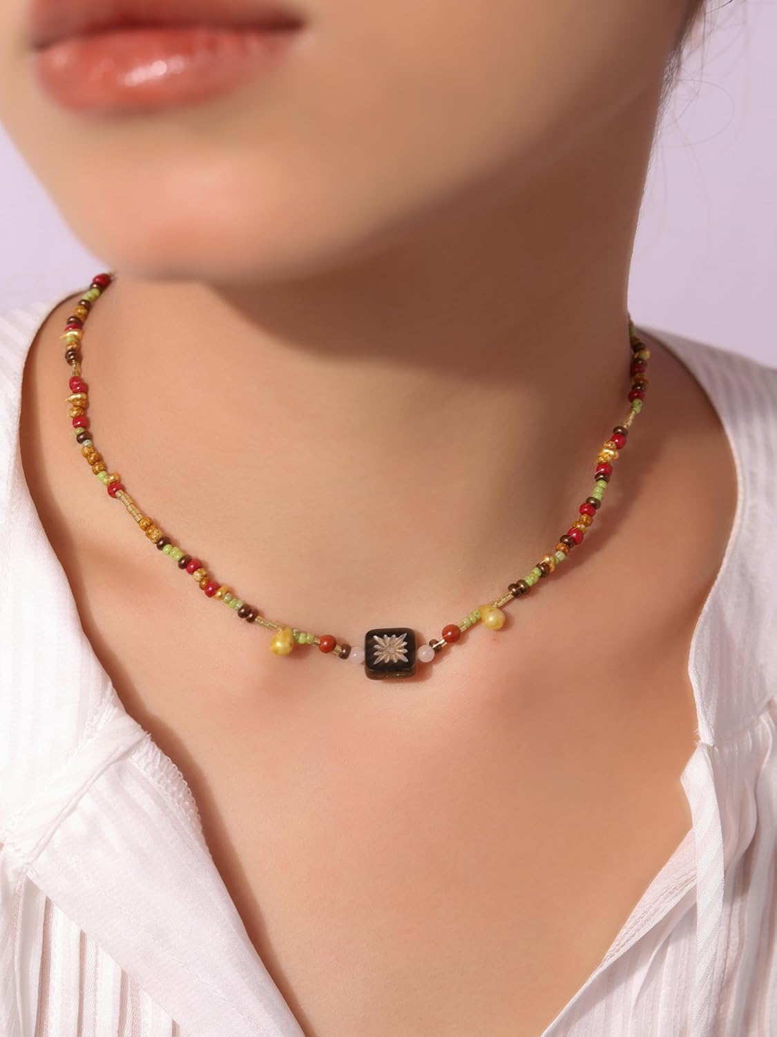 MINACHI Colorful Beaded Choker Necklace, Vintage Style, Simple Minimalist Jewelry for Women - Image 4