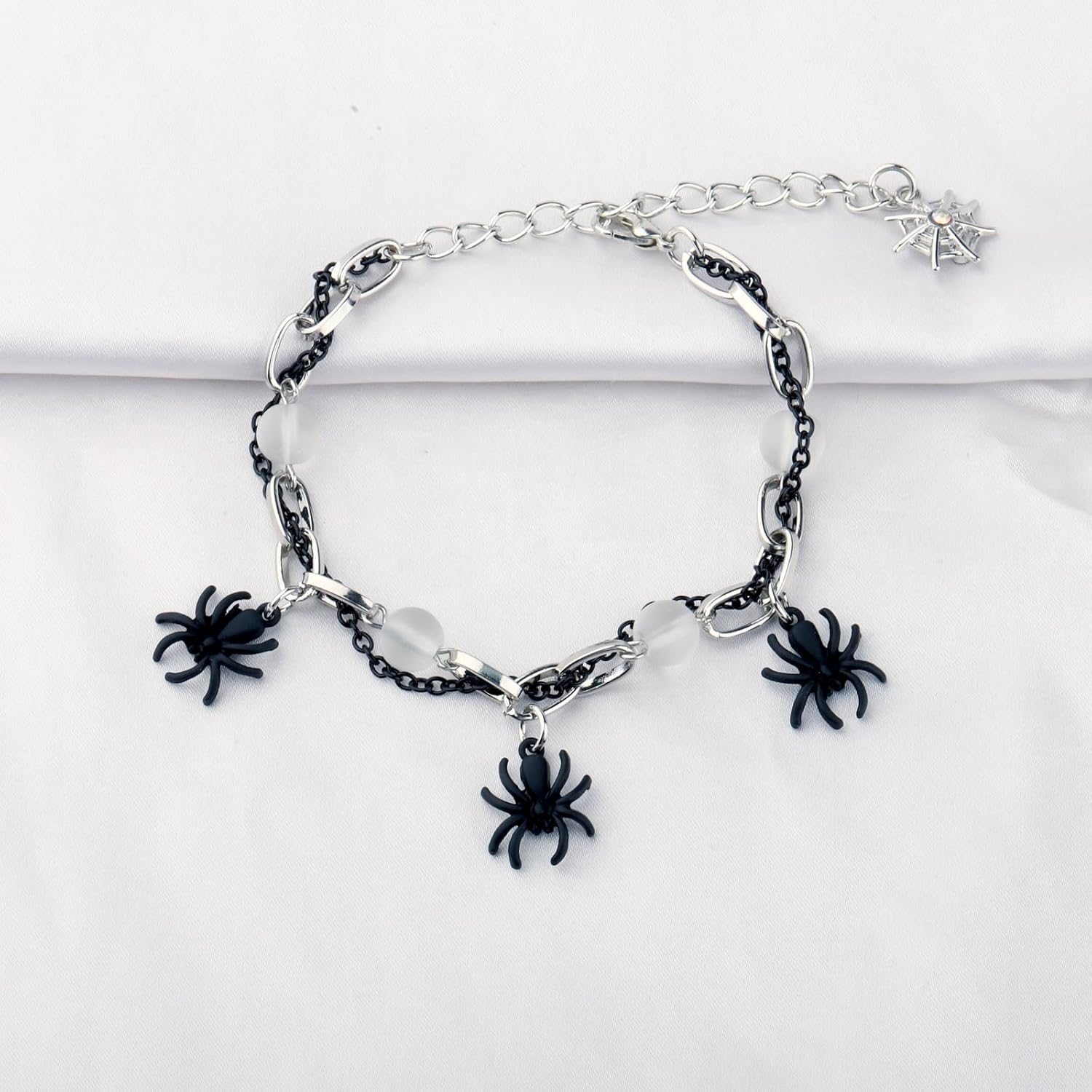 FUSTMW Spider Bracelet Black Spider Jewelry Gifts for Spider Lovers Horror Spider Gifts Halloween Gifts for Women Jewelry - Image 5
