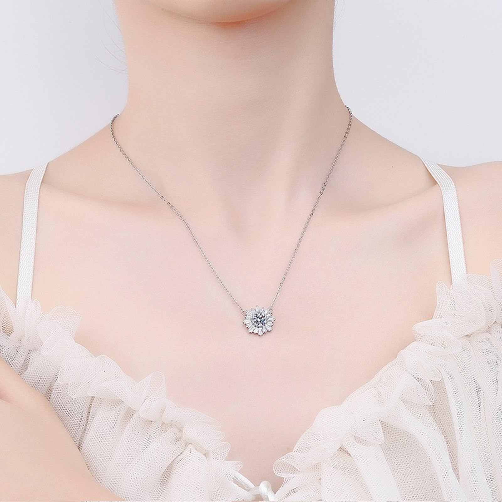 Daesar Naszyjniki damskie białe złoto 750 18K prawdziwe wisiorki naszyjnik damski słonecznik klasyczny diamentowy syntetyczny biały złoto, długość 45 cm