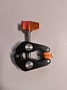 Versatile and robust super clamp for professional use