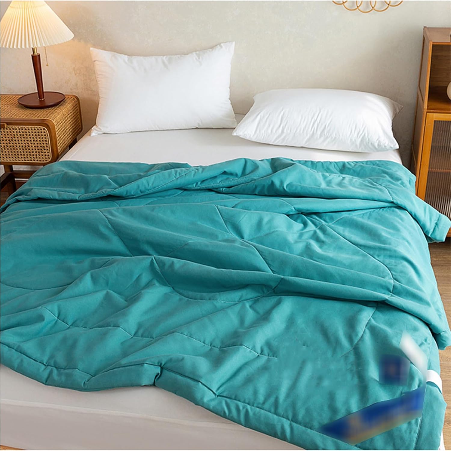 Lightweight Summer Duvet, Fine Soft and Comfortable Quilt, Lightweight and Comfortable, Lightweight and Breathable, Machine Washable (D, 150 x 200 cm)