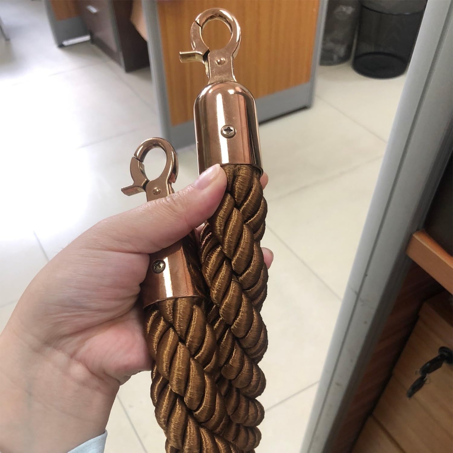VGGBNG Rope barriers?Crowd Control Safety Barrier Rope? Bronze Braided/Crowd Control Stanchion Rope for Queue Divider, Queue Barrier Ropes with Gold Hooks, Obstacle Queue Line Divider,(2.1m/7ft/84in)