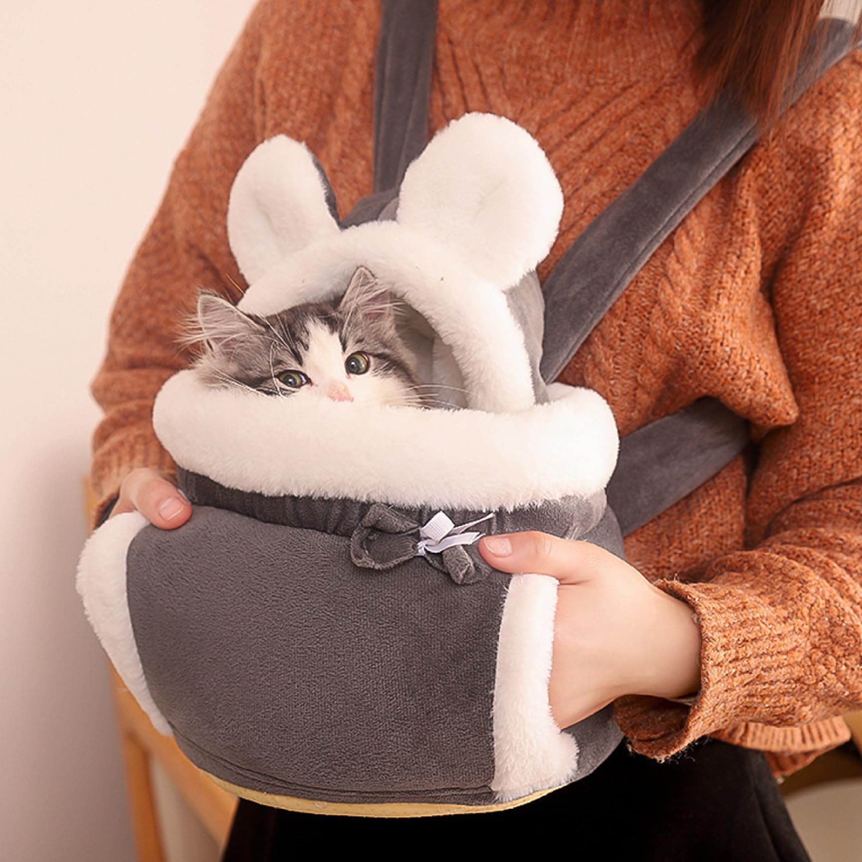 Cat Bag Carrier, Plush Warm Front Cat Backpack with Side Pockets, Small Cat Dogs Carriers, Cat Carrier Bag, Pet Hanging Chest Bags for Travel Outdoor (L, within 6kg)