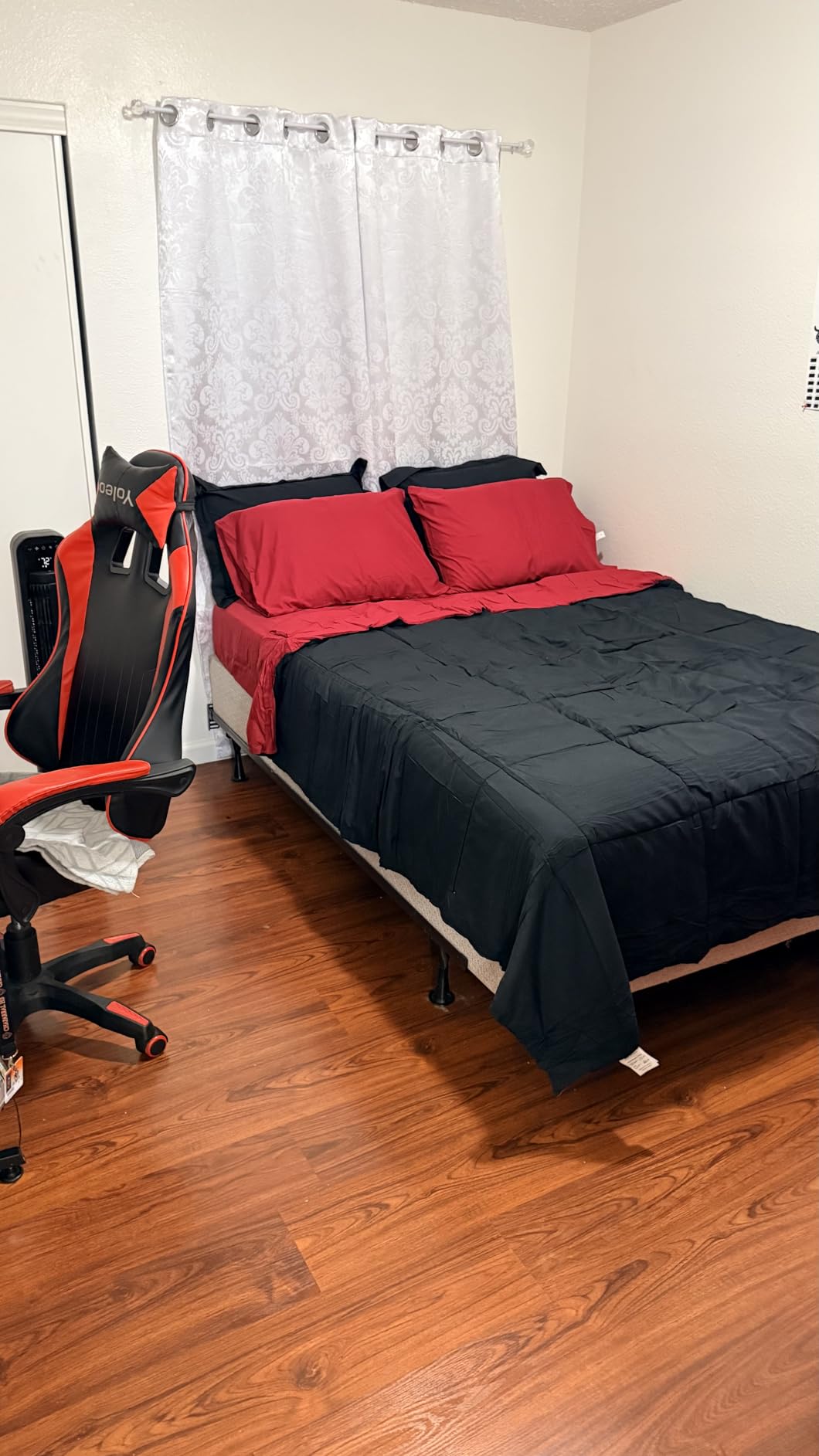 Sasttie Queen Comforter Set, 7-Piece, Beige photo review