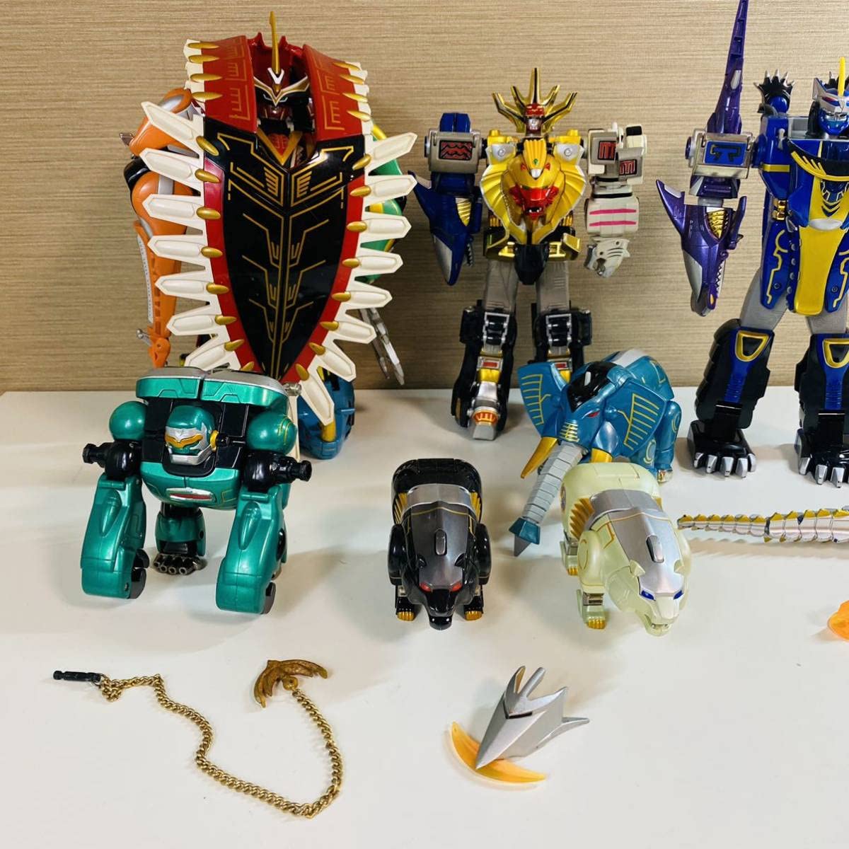 Amazon.co.jp: 超希少百獣戦隊ガオレンジャー DXロボ玩具セット 