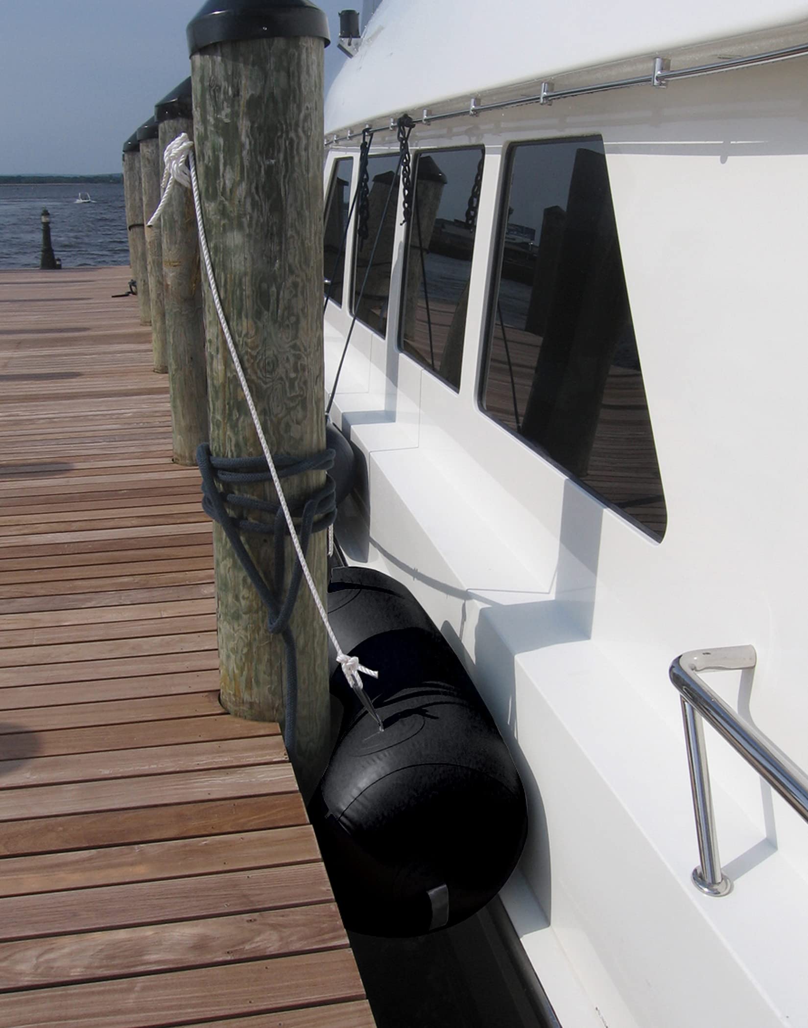 Ribbed Boat Fender Inflatable Size: 6.5