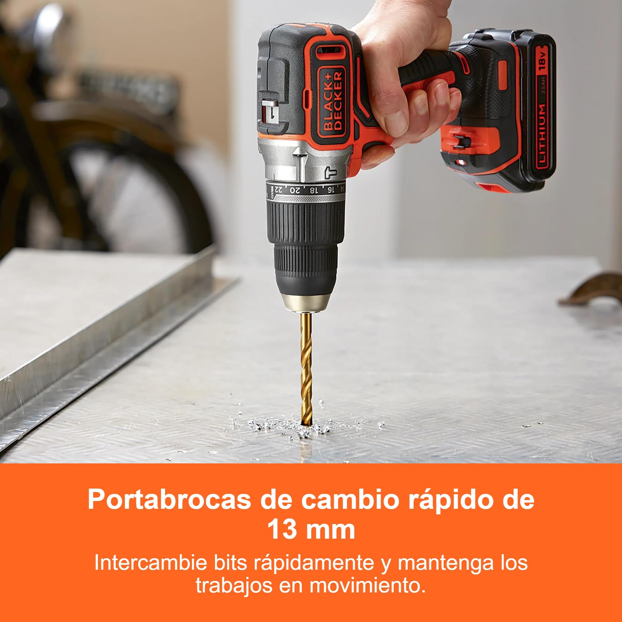 BLACK+DECKER Taladro Percutor sin Escobillas de 18V con 1 Batería de 4.0Ah y 1 Batería de 2.5Ah, 50 Accesorios, Cargador Rápido de 1A y Bolsa de Transporte, BL188ME2SA-QW