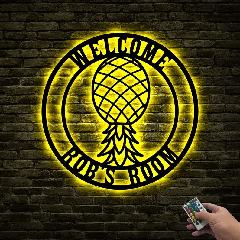 POLOMANOR Personalized Upside Down Pineapple Metal Wall Art