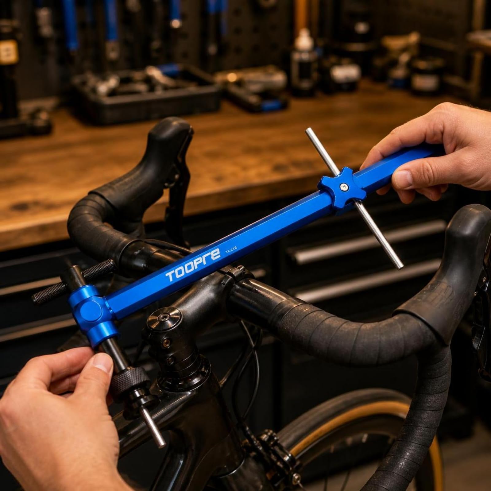 Alineador Manillar para Bicicleta Carretera con Pinza Fijación y Perilla Ajuste Roscada para Instalación Manillar y